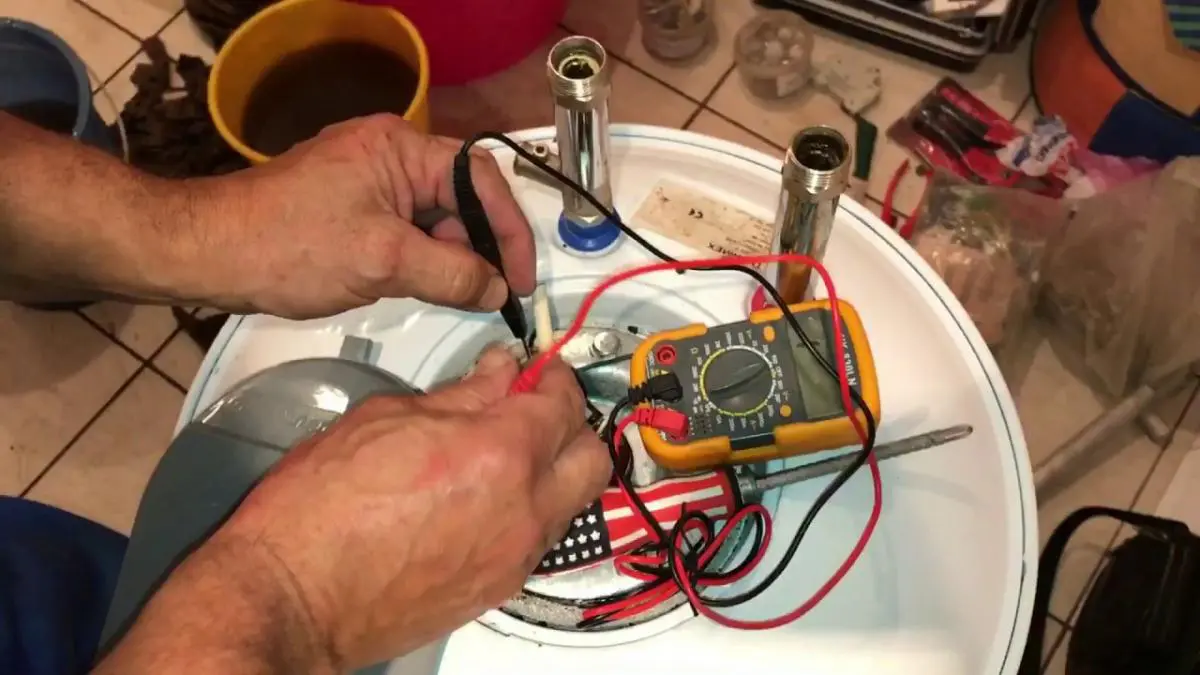 Ремонт водонагревателей Electrolux в Новокузнецке — выгодная цена от 2363 руб., Мастер24